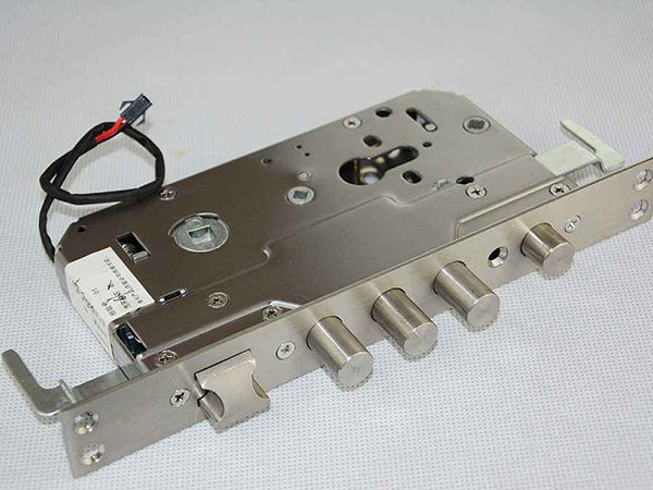 崇信24小时上门开锁公司